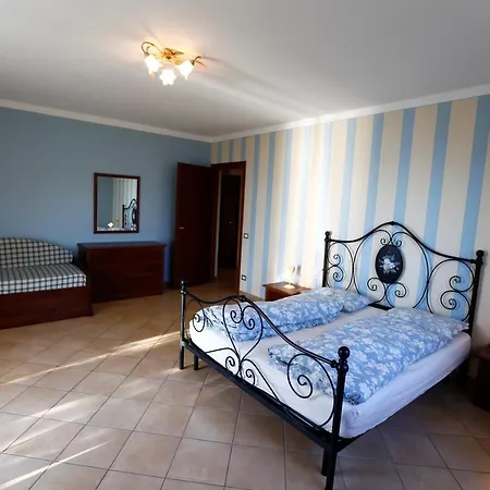 Casa Vista Castelli Apartment